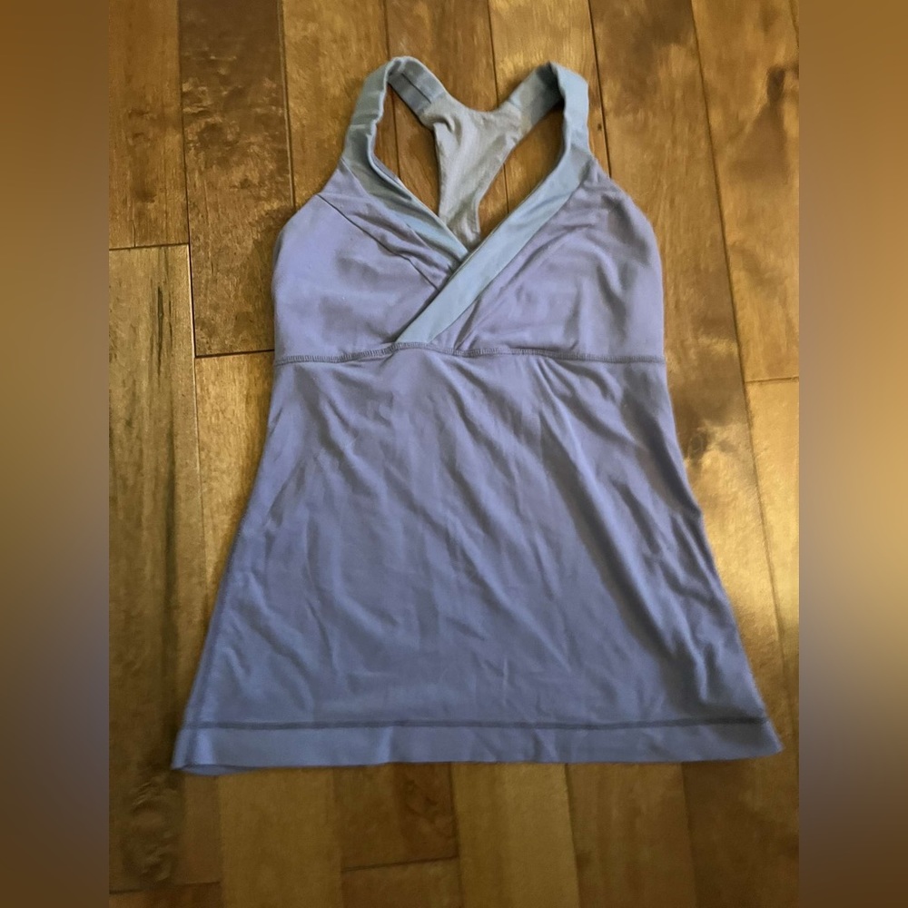 Lululemon tank
